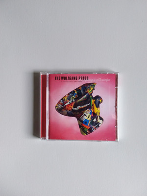 CD The Wolfgang Press ''Everything Is Beautiful: a retrospective 1983-1995''