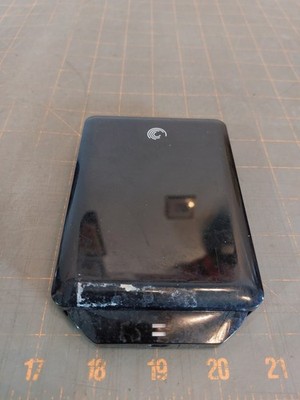 Seagate FreeAgent GoFlex 9ZF2A5-500 Portable External Hard Drive Black (1TB)