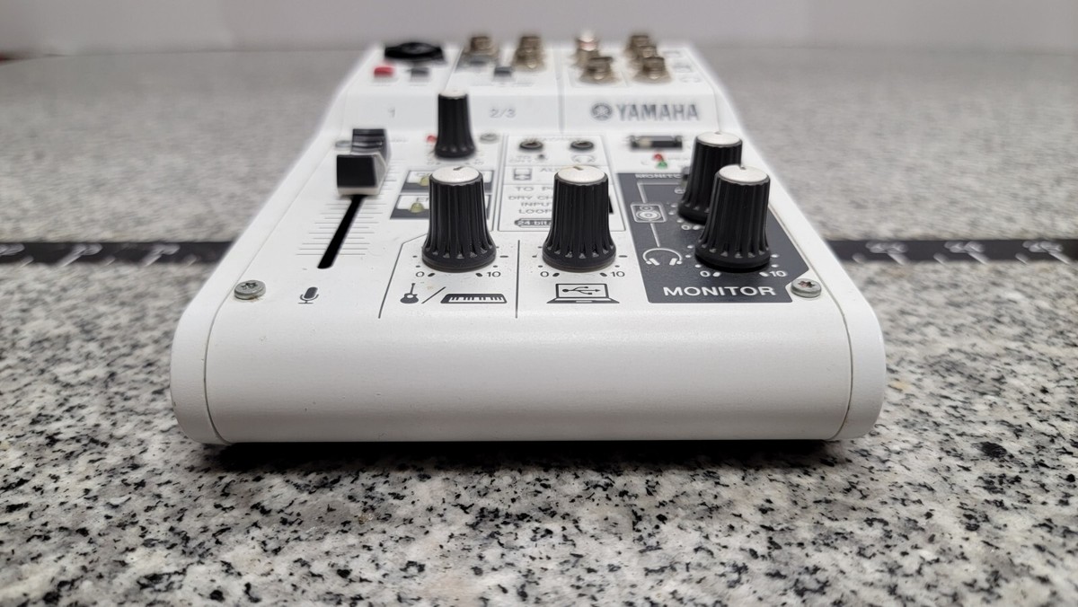 【りり】YAMAHA AG03 Yamaha AG03 3-Channel Mixer USB Interface For IOS MAC PC a-x