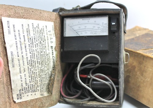 Vintage Honeywell Test Meter W136A Tester Meter *PARTS OR DISPLAY* - Picture 2 of 2
