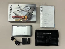 Nintendo DS Metroid Prime Hunters Handheld, Box, Charger, Manual, Carrying Case