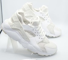 Nike Huarache Triple White Size 6.5 Youth Boys GS Size From 2017 8542675-110