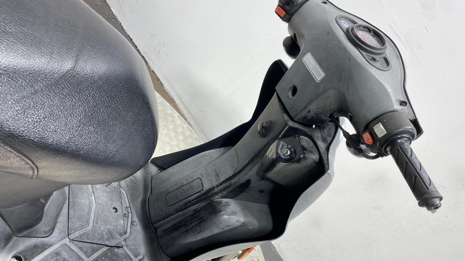 Kymco Agility 50 2007 RUNNING PROJECT SCOOTER 50CC SPARES OR REPAIR eBay