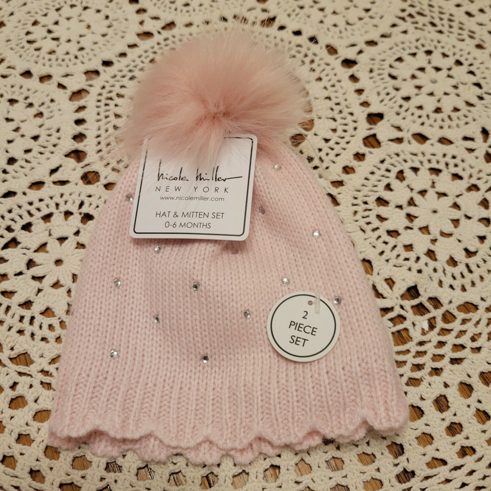 NWT Nicole Miller New York Baby Pink mo Set 06 Mitten