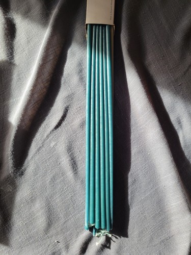 Vintage Dansk kleine Spitzkerzen 15" lang dunkelgrün 12er Set Neu aus altem Lagerbestand - Bild 5 von 5