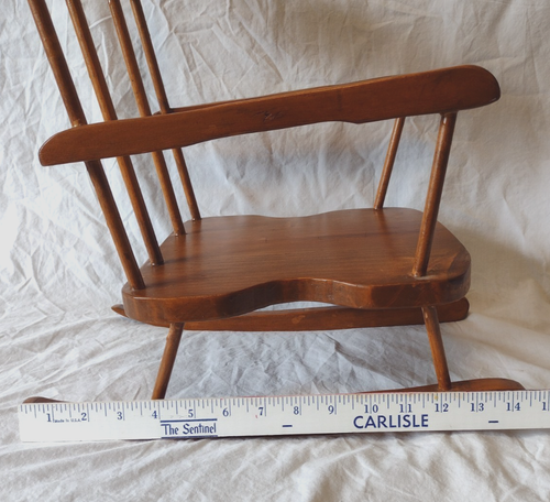 Vtg 1988 Handmade Wooden Rocking Chair w/ Wide Seat for Dolls & Bears- Signed - Picture 10 of 10
