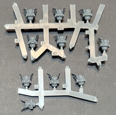 Night Lords 10 helmeted heads from Nemesis Claw upgrades 40K Chaos Marines