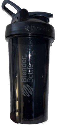 Blender Bottle Pro24 Black w/Loop Top 24 oz EUC FREE SHIPPING