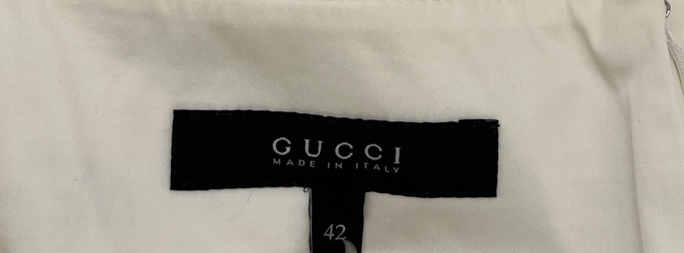 Falda Gucci 2006 blanca mezcla de algodón con cinturón sintético con logotipo encanto talla 42 Foto 4 de 4