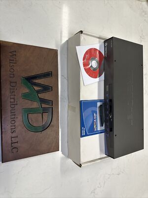 TRENDnet TK-803R 8-port KVM USB/PS2 Rack Mount Switch S89