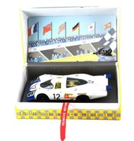 LE Mans Miniatures 132031EVO-12M Porsche 917LH - N.12 1969 Angetrieben By Vic