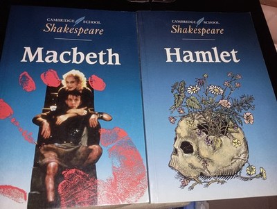 2 CAMBRIDGE School Shakespeare Books Lot - MACBETH & HAMLET