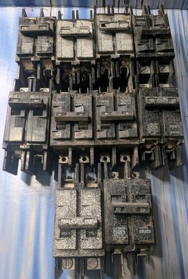 Lot of 10 Siemens Type BOXD 60A 2-Pole Circuit Breakers Core Parts As-Is