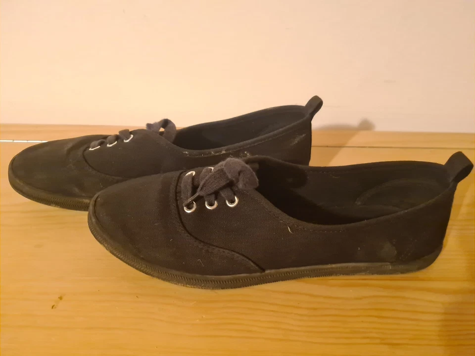 SNEAKERS H&M NERE USATE N 39 - Imagen 3 de 4