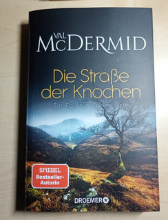 Die Straße der Knochen von Val McDermid 2026 Taschenbuch