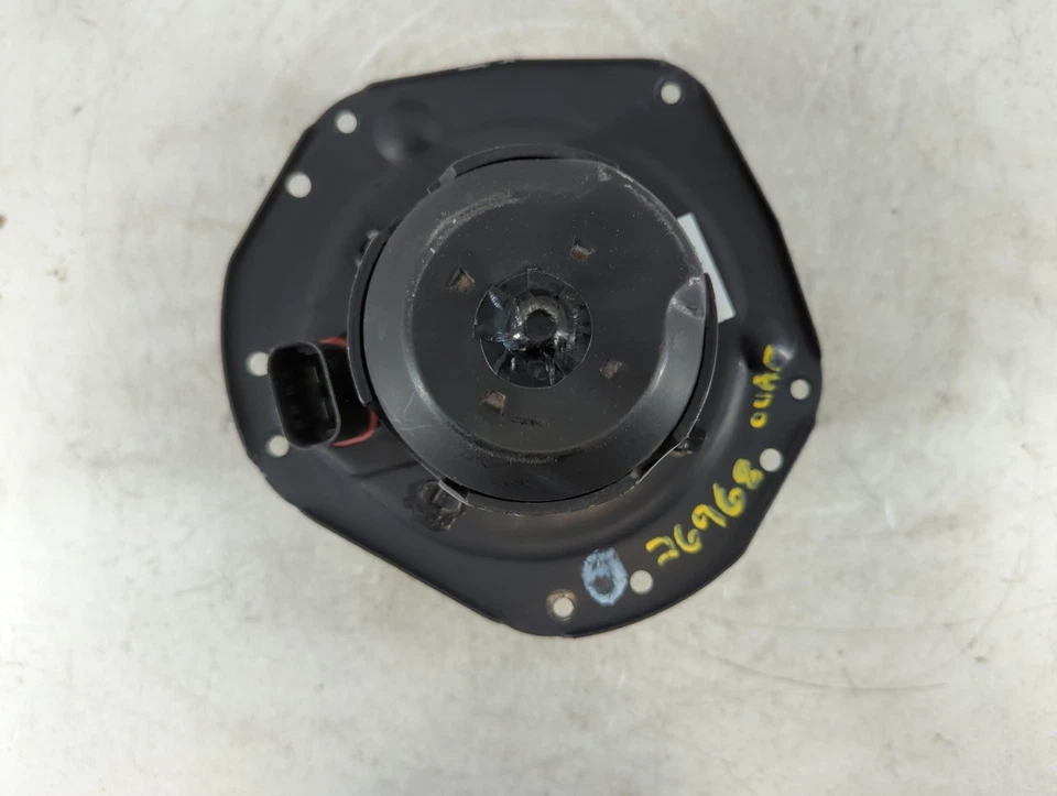 1997-1999 Chevrolet Suburban 1500 Heater Ac Blower Motor LNDAA - Image 2 of 4