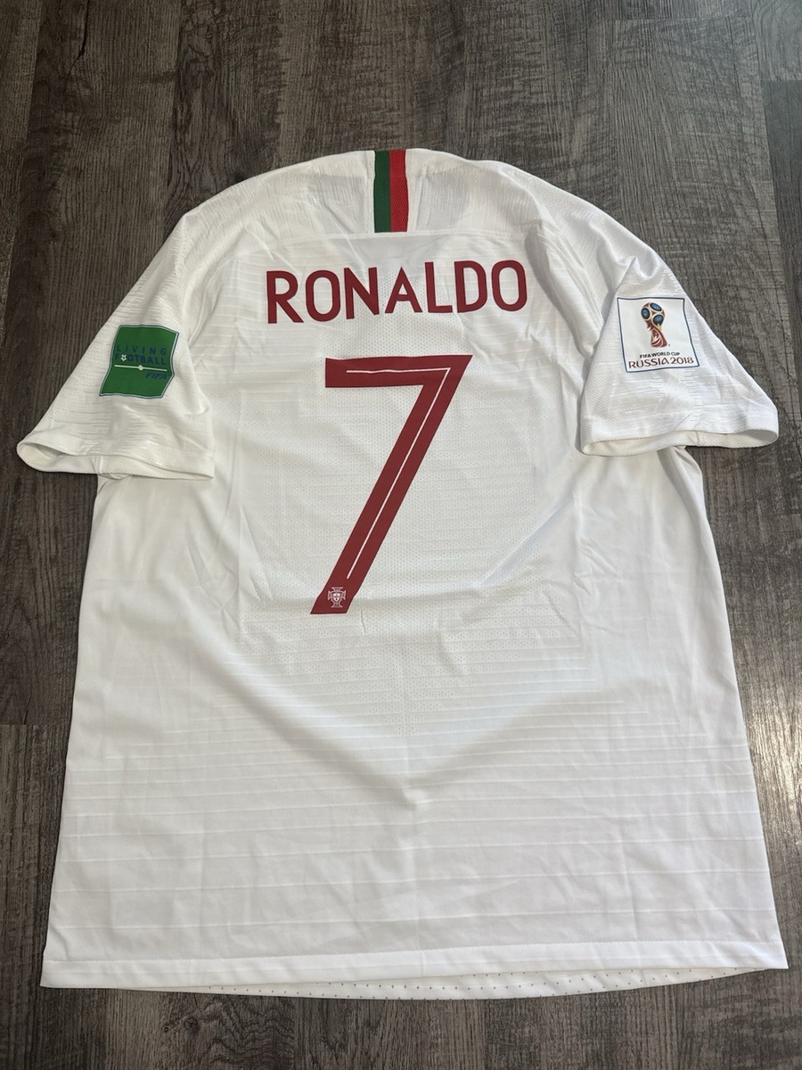 Cristiano Ronaldo サイン入りポルトガルジャージ Cristiano Ronaldo サイン入りポルトガルジャージ Cristiano Ronaldo