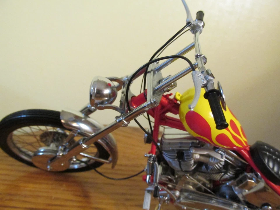 Franklin Mint 1950's Easy Rider Billy Bike Hardtail Panhead 1:10 Diecast Chopper - Image 2 of 4