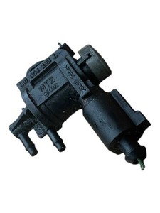 Volkswagen PASSAT B6 2006 Diesel 77kW Turbolader Druckwandler Magnetventil