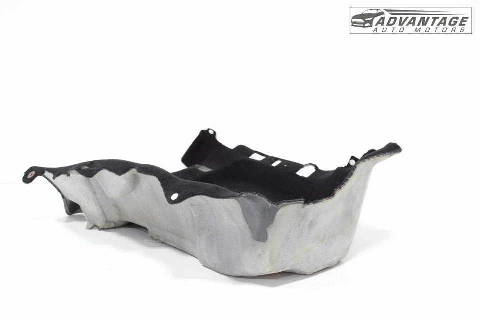 CHRYSLER 300 2015-2021 DELANTERO IZQUIERDO LADO DEL CONDUCTOR ALFOMBRA REVESTIMIENTO CUBIERTA OEM Foto 3 de 4