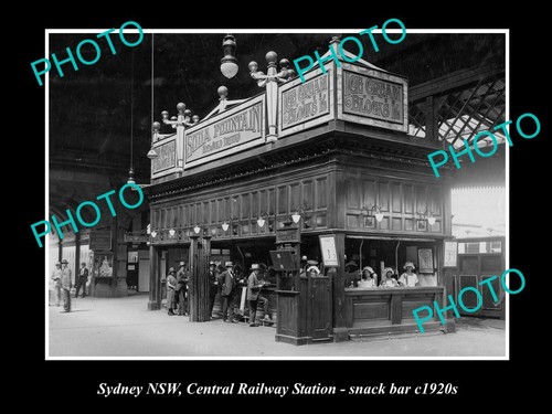 OLD POSTCARD SIZE PHOTO OF SYDNEY CENTRAL RAILWAY STATION SNACK BAR c1920s NSW