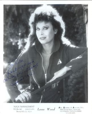 LANA WOOD SIGNED PHOTO WAS IN PLAYBOY. NATALIE WOOD'S SISTER W/COA 8X10