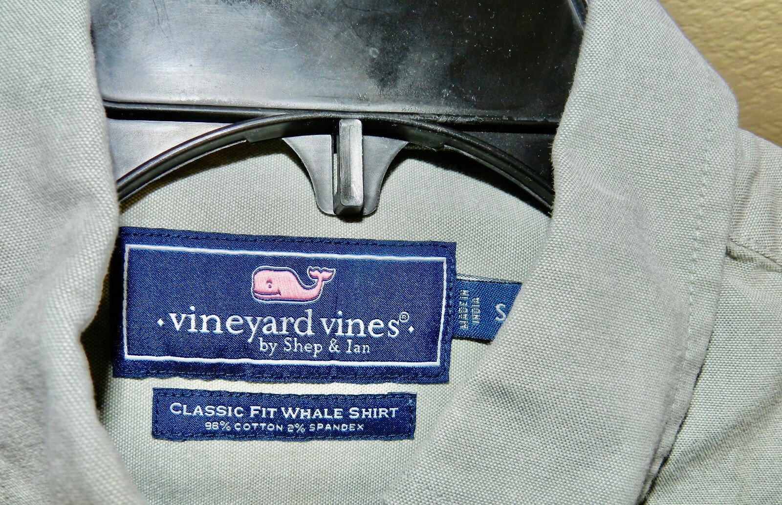 Vineyard Vines Boys' Oxford Long Sleeve Whale Button-Down Shirt – Classic Fit, Embroidered Whale Design