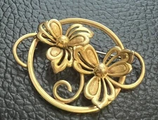 Vintage Forstner Brooch 1/20 2KGF Flower Circle Signed