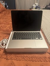 2022 Apple MacBook Air 13.6" M2 8 Core 3.5GHz 8GB RAM 256GB SSD A2681