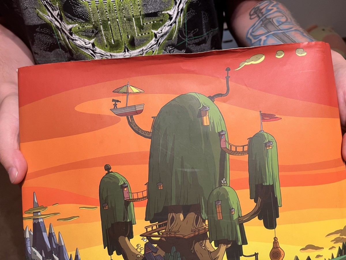Adventure Time: the Art of Ooo by Chris McDonnell and Cartoon