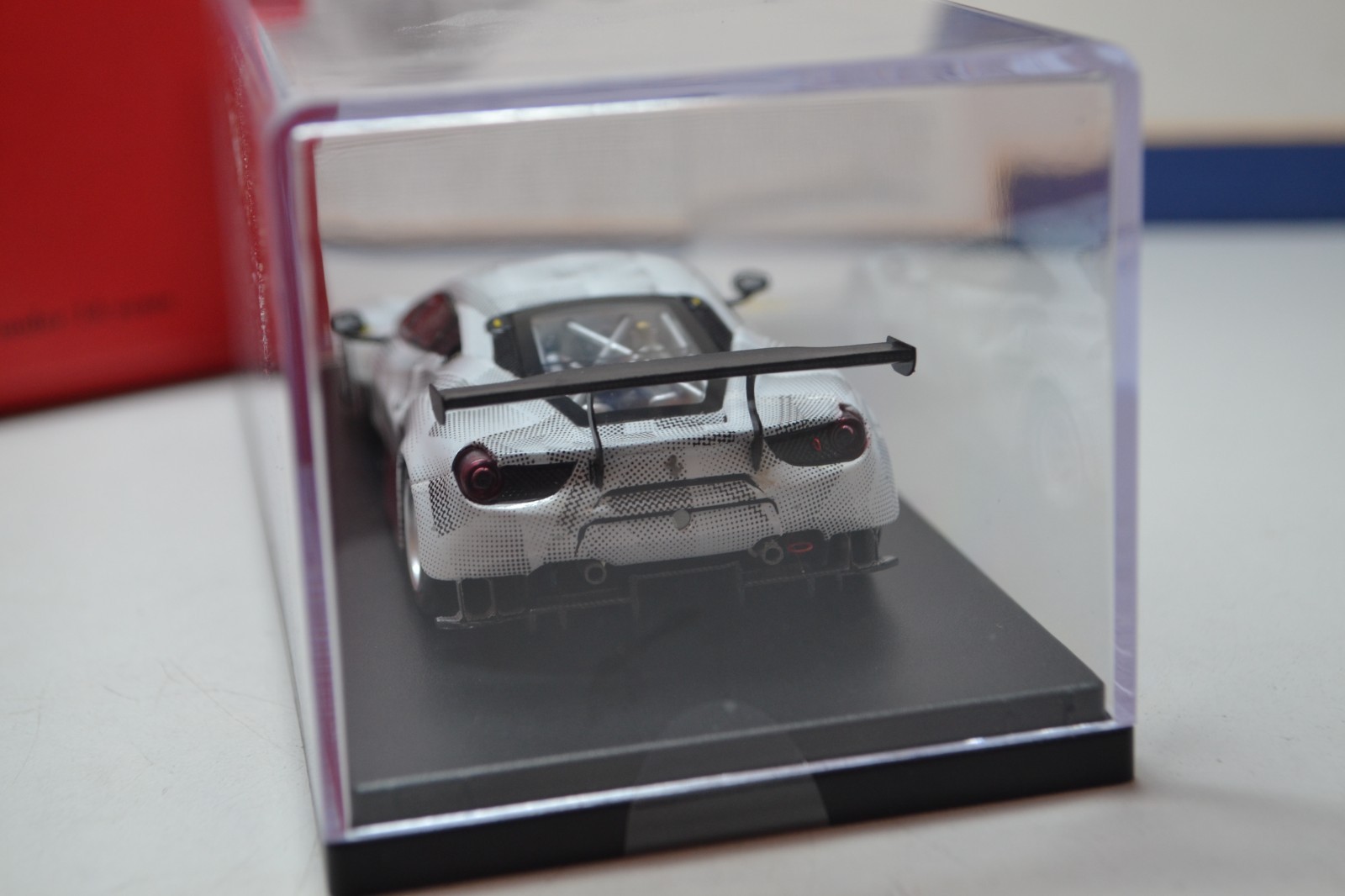 Picture 4 of 6