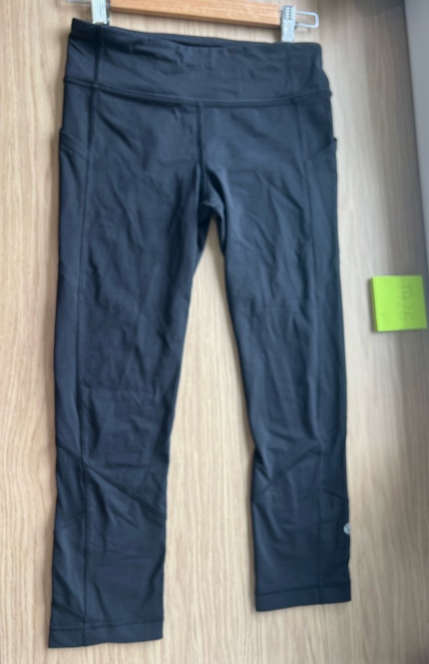 Lululemon Women's Activewear Pace Rival Crop Leggings Black Size CAN6-AUS10