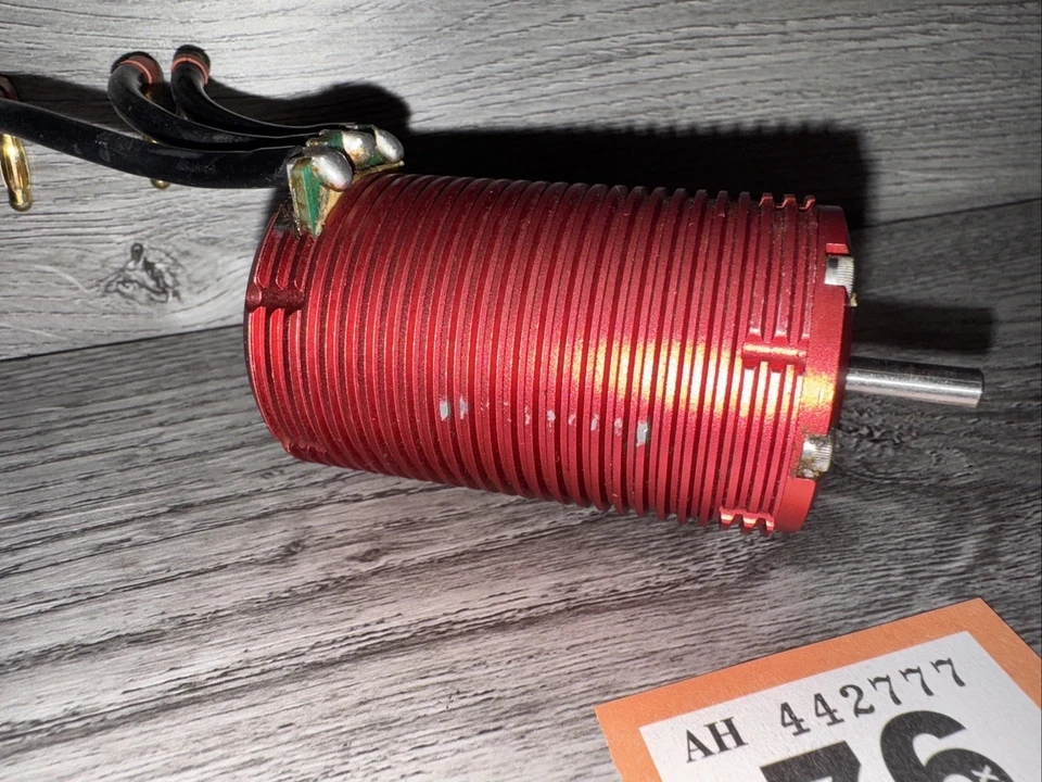 Motor sin escobillas con sensor Turnigy Trackstar escala 1/8 4270 1900kv radiocontrol Foto 2 de 4