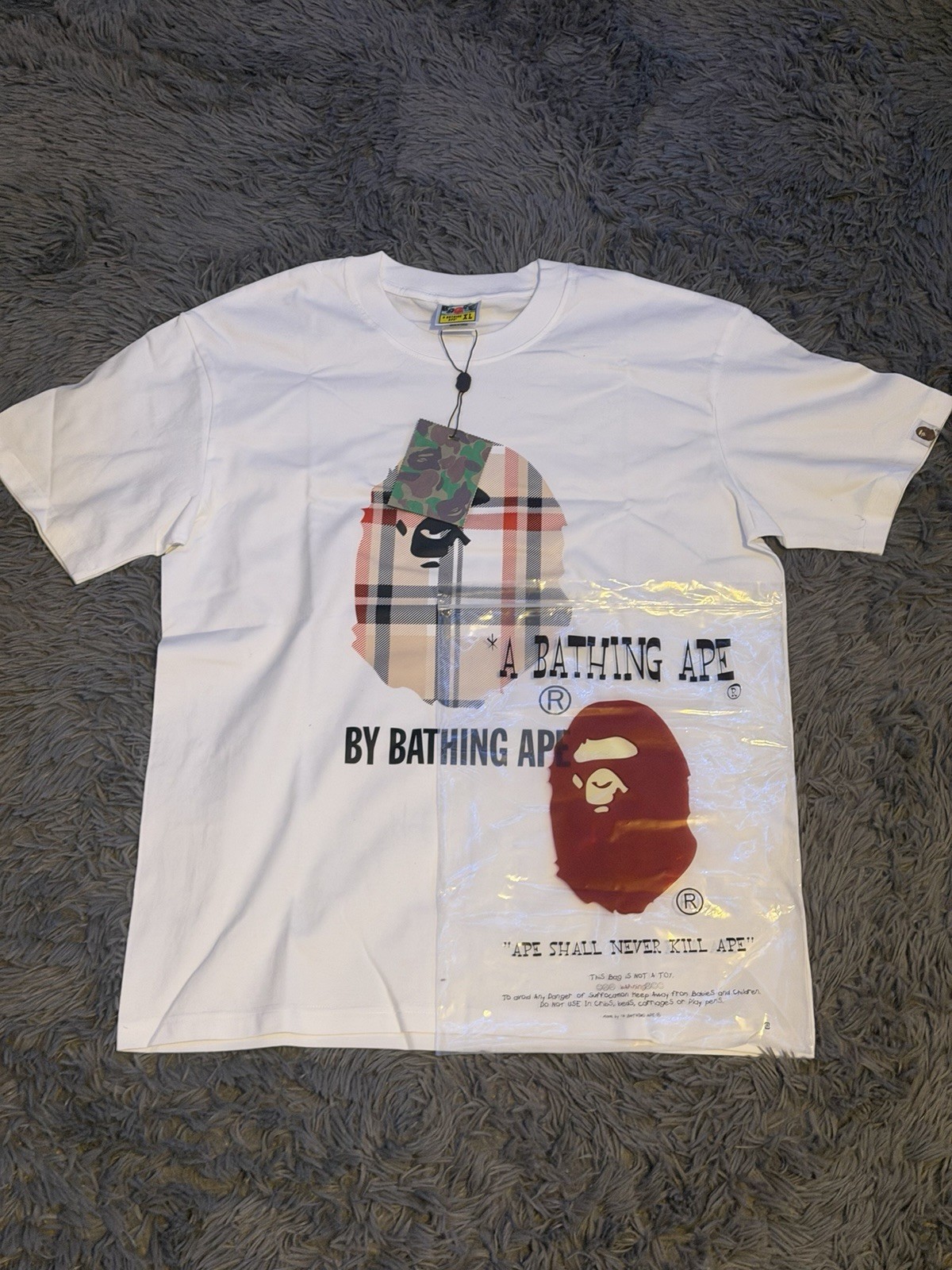 A Bathing Ape Men's White Graphic Logo Cotton Jersey T-Shirt Size L