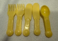 Vtg Little Tikes Pretend Kitchen Utensils 2 Knives, 2 Forks 1 Spoon Yellow