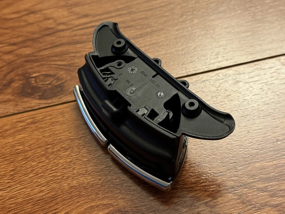 OEM 2003-2006 Mercedes-Benz W211 E320 E500 E55 reposabrazos central bloqueo de pestillo de madera Foto 3 de 4