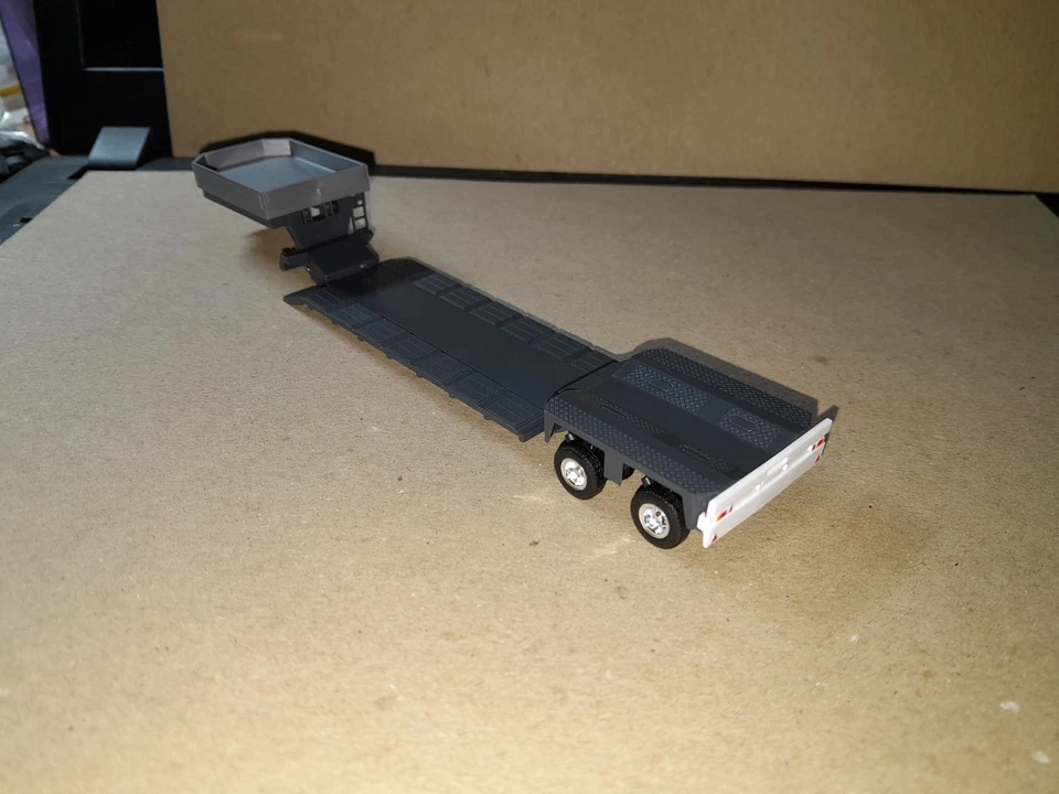 Herpa Goldhofer Tieflader silber/grau,Stoßstange Weiß  1:87.. - Bild 2 von 4