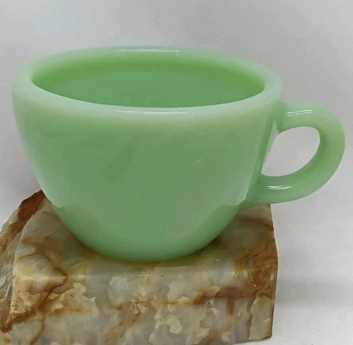 Vintage Anchor Hocking Fire King Ware Jadeite Coffee Cup C-Handle