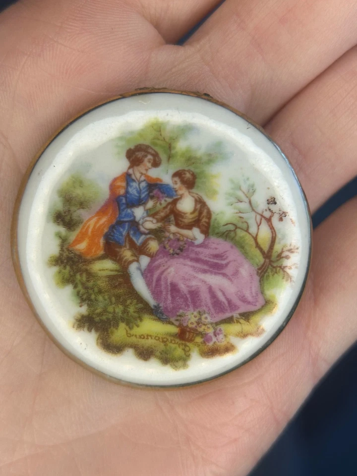 Vintage Fragonard Courting Couple Porcelain Plaque 1.6” Limoges Style - Image 4 of 4
