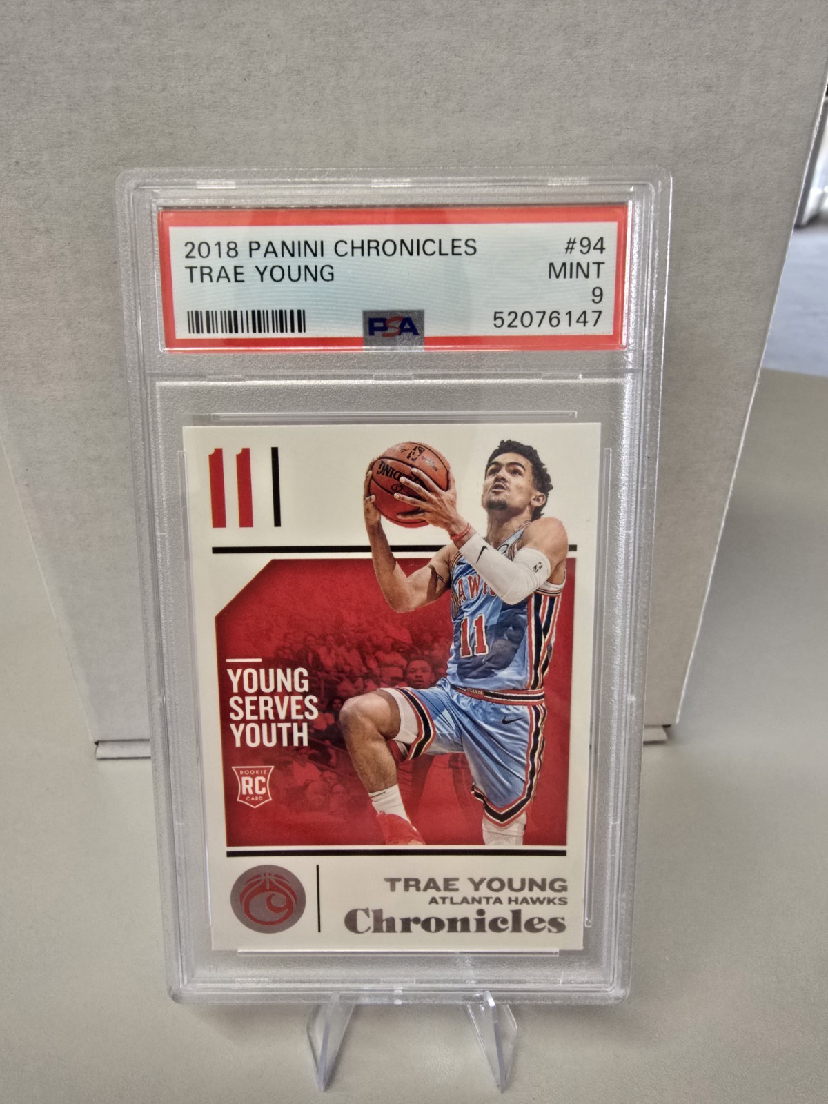 2018-19 Chronicles #94 Trae Young Rc Rookie Card PSA 9 Mint