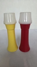 Tupperware hourglass Ketchup Mustard Condiment Pump Dispensers lid vtg 718 set