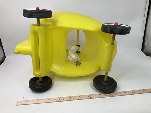 Vintage Little Tikes Snuggl’ Egg Yellow Ride-On Toy – Rare 1980s Classic Straps - Picture 12 of 16