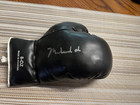muhammad ali signed glove COA — photo 1