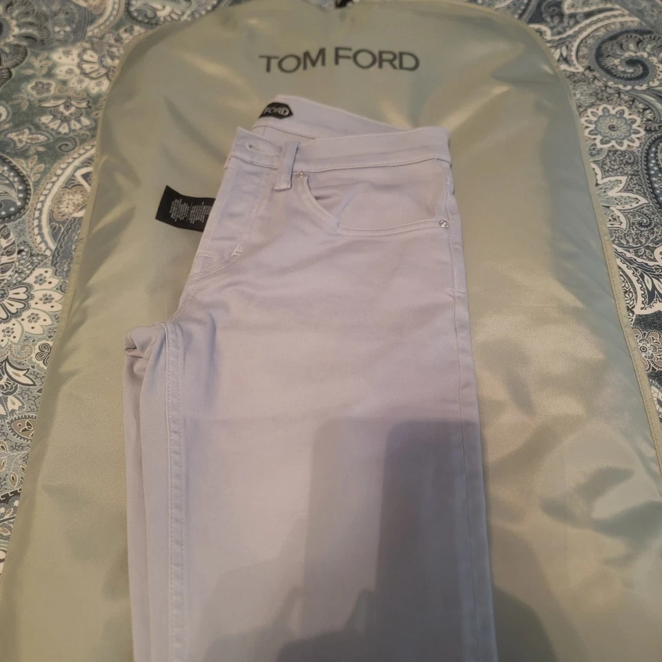 Pantalones de mezclilla ajustados para hombre Tom Ford talla 28x28 Foto 4 de 4