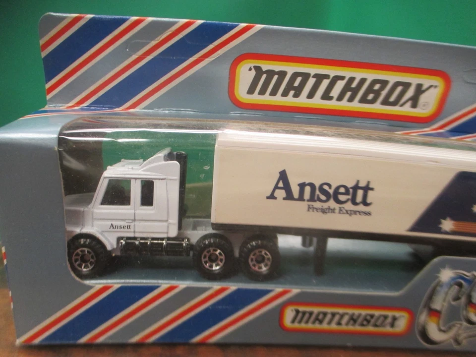 Matchbox Convoy CY4 Ansett Interstate Truck Semi Trailer Container White - Image 2 of 2