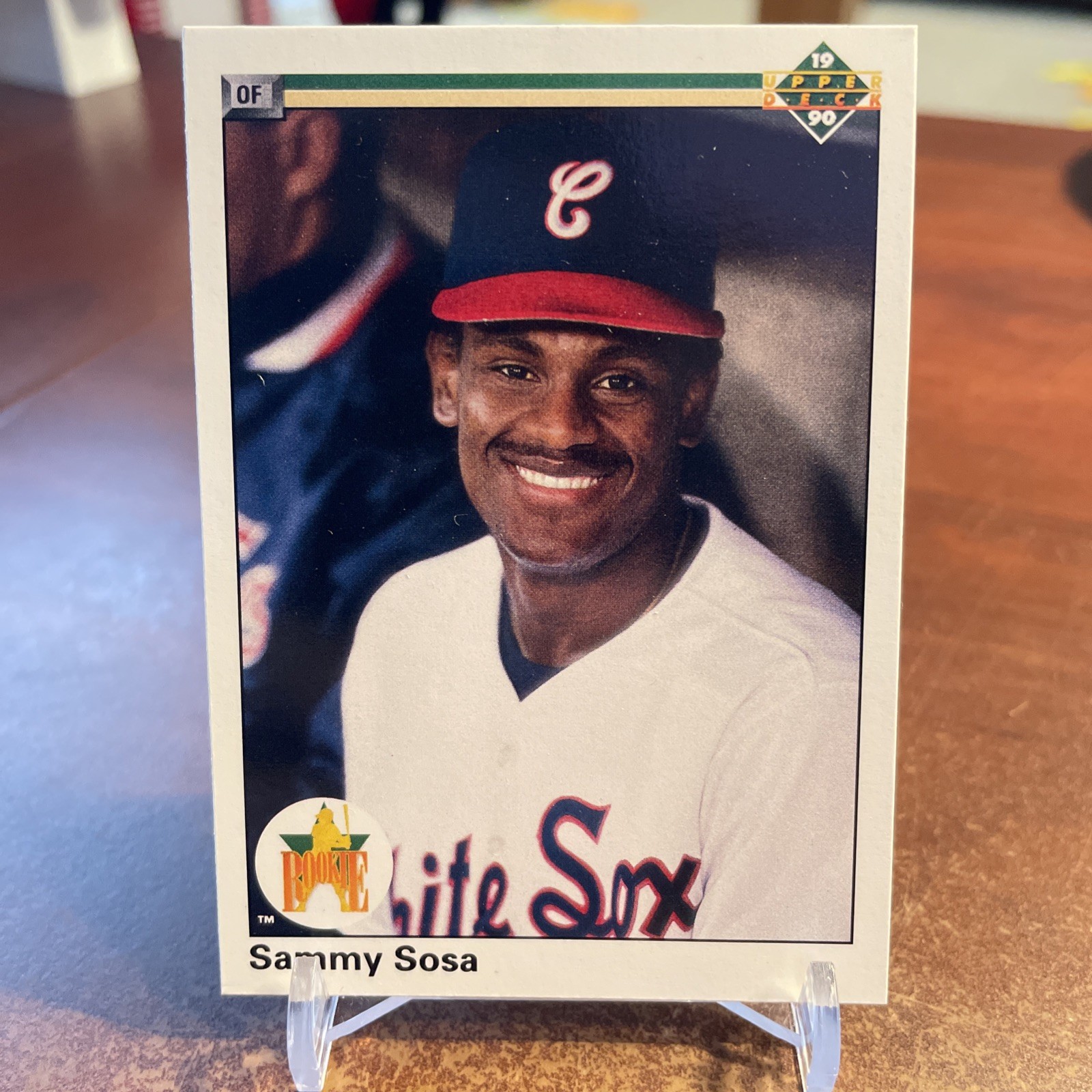 1990 Upper Deck - Star Rookie Sammy Sosa #17 (RC)