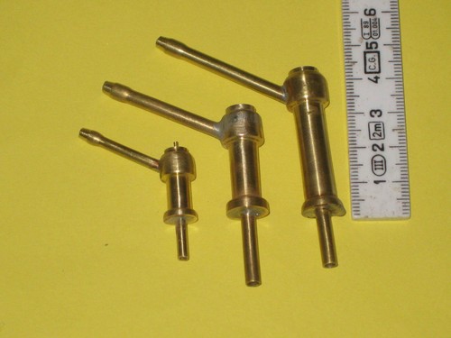 Löschmonitor Löschspritze Feuerlöschkanone Funktionsfähig 32 mm  MB 3009 - Bild 1 von 2