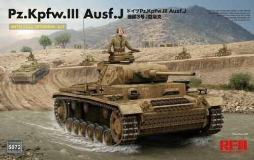 RYEFIELD MODEL RFM RM-5072 1/35 Pz.Kpfw.III Ausf.J with Full Interior Kit - Picture 1 of 8