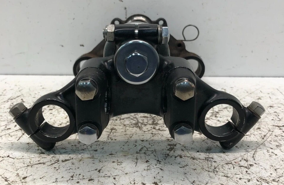 Conjunto triple árbol/yema de dirección Kawasaki G5 100 Foto 2 de 4