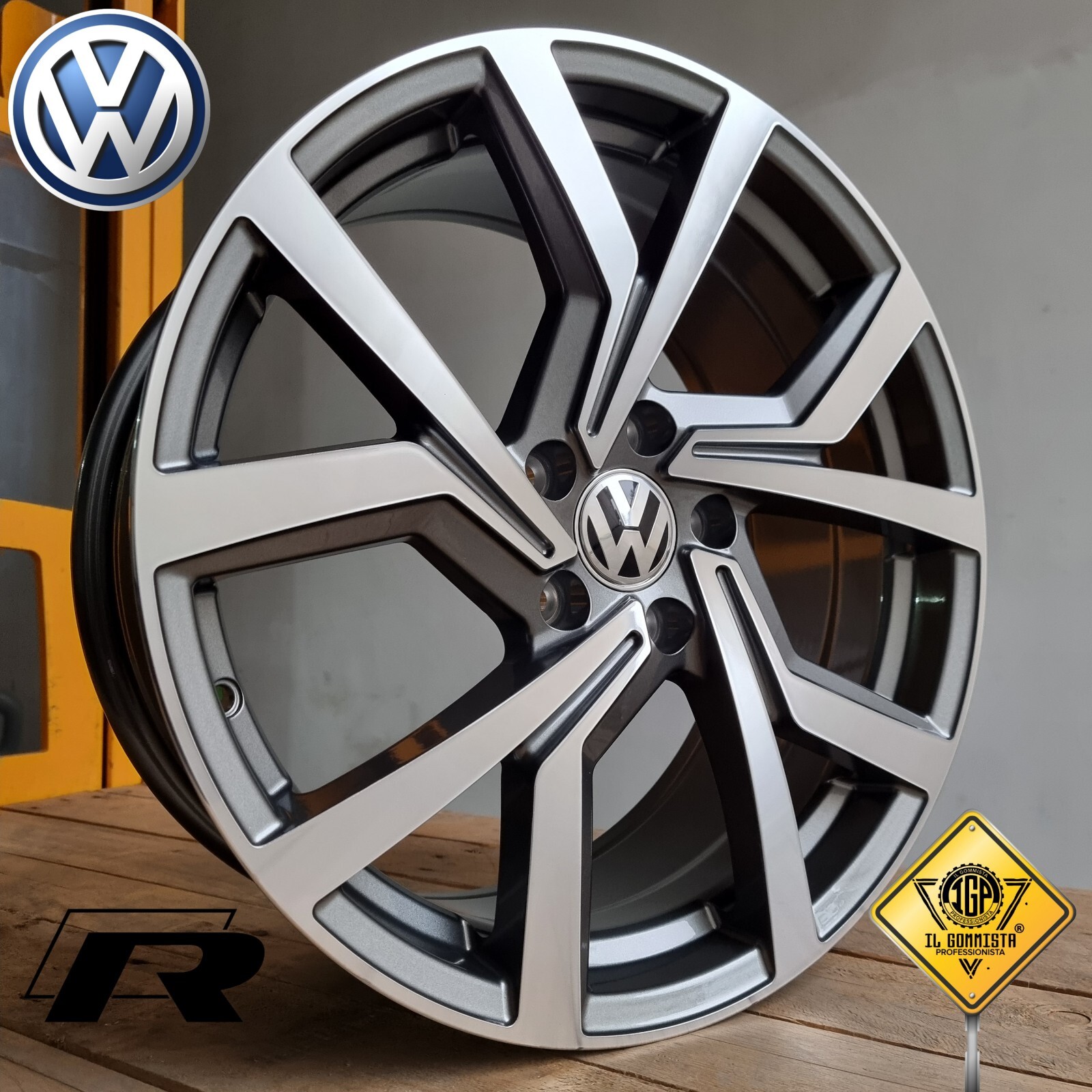 Clubsport Kit 4 Cerchi In Lega 18 Compatibili con Volkswagen Golf 5 6 7 8 TDI TS